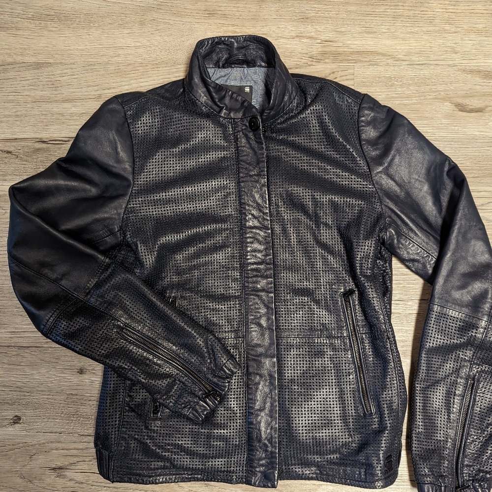 Stunning G-Star women's perforated leather JKT in deep blue size s